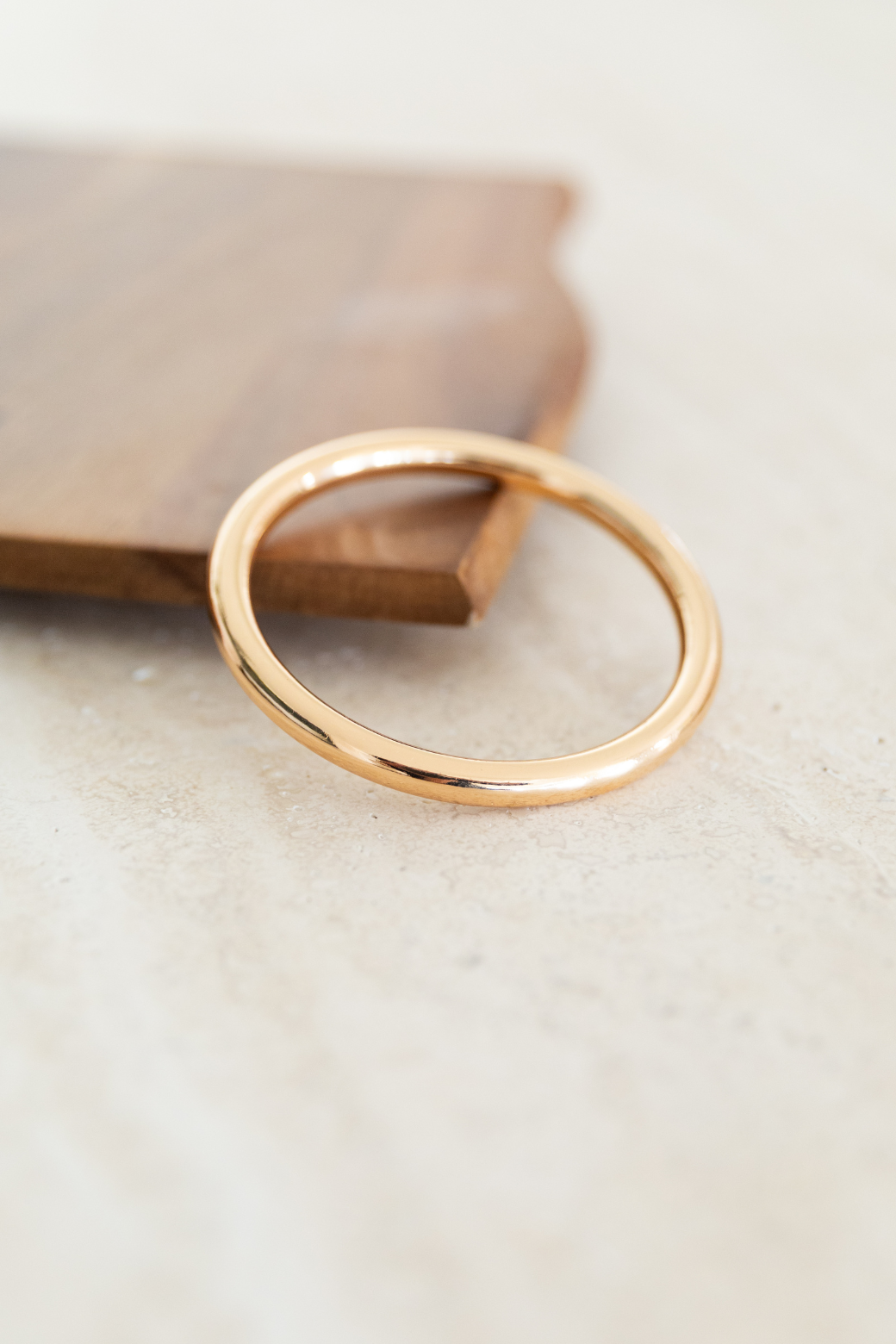 Orange Sherbet Rounded Bangle Gold