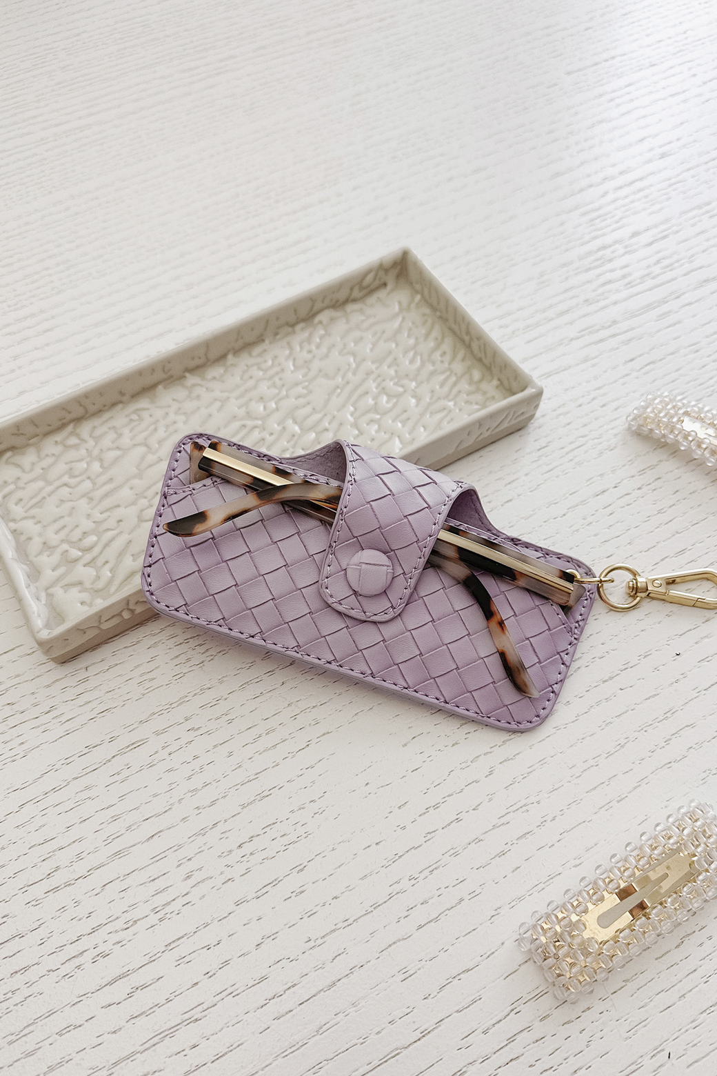 Louenhide Skittle Sunglass Case Woven Lilac