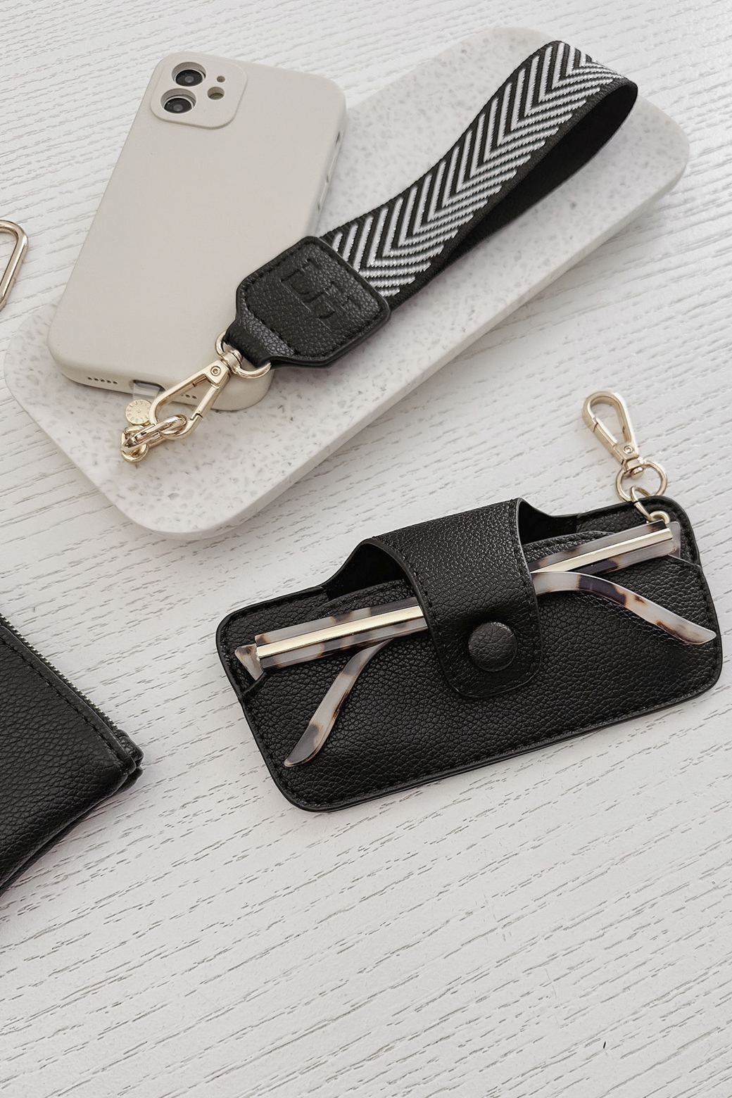 Louenhide Ziggy Accessory Bundle Black