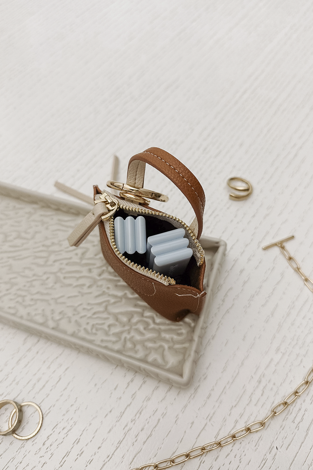 Louenhide Gina Bag Charm Tan