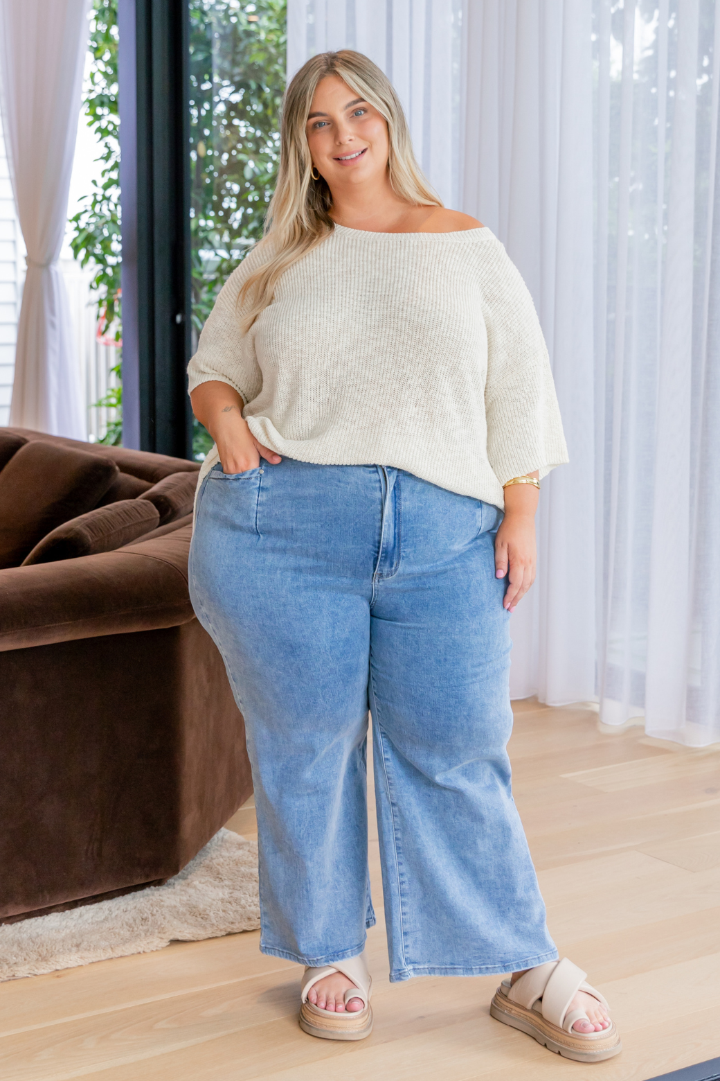 Chloe Stretch Wide Leg Crop Jeans Mid Blue Wash