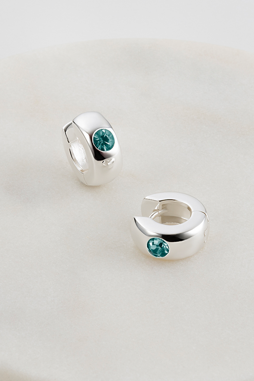 Zafino Victoria Huggie Sea/Silver