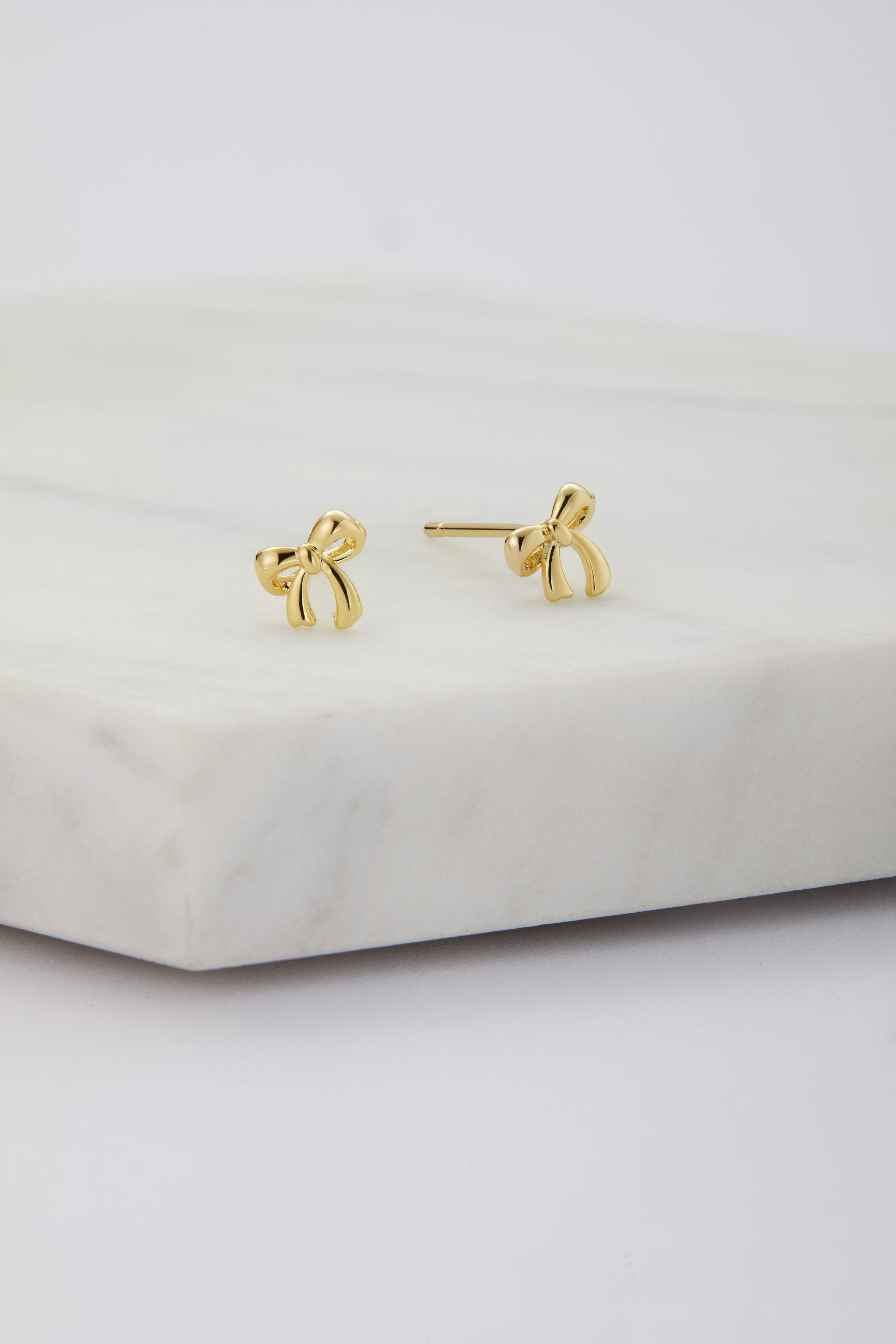 Zafino Charlotte Stud Earring Gold