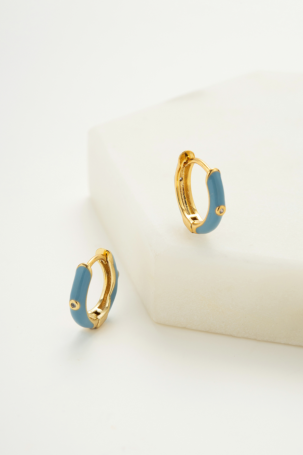 Zafino Brighton Huggie Gold Blue