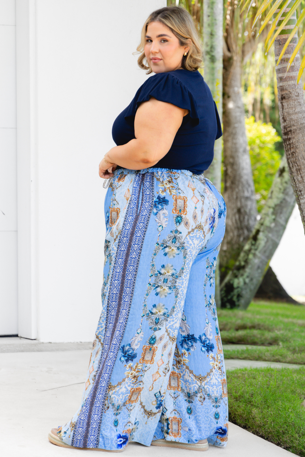 Agnes Frill Tank Navy
