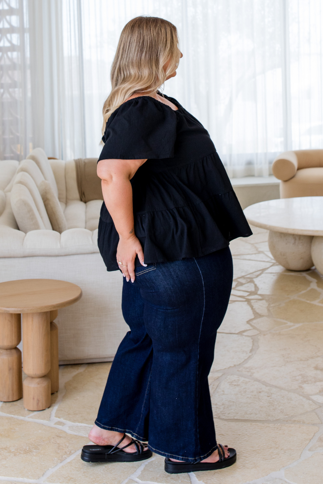 Alexandria Top Black