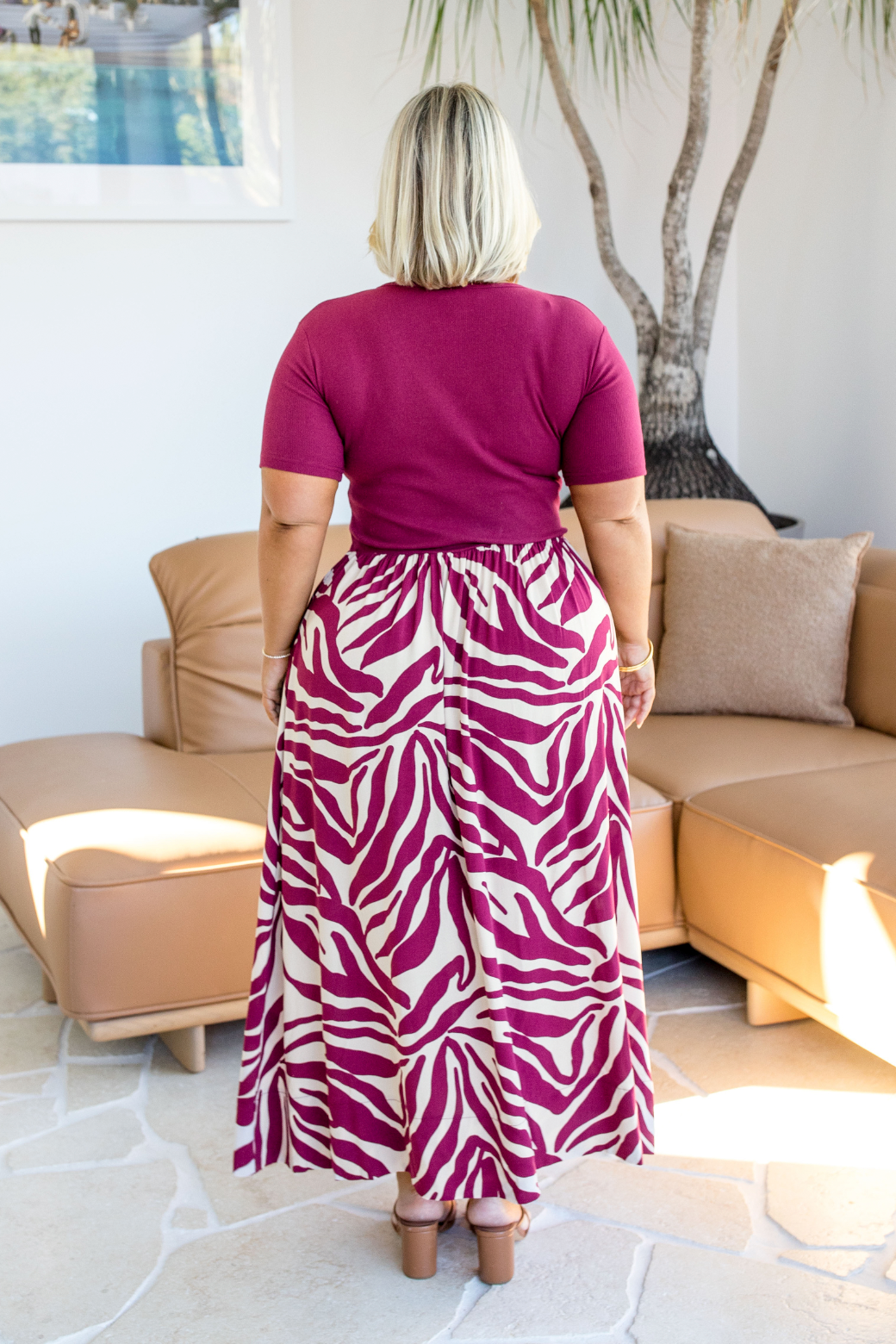 Alicia V Neck Tshirt Midi Dress Namibia Print Burgundy
