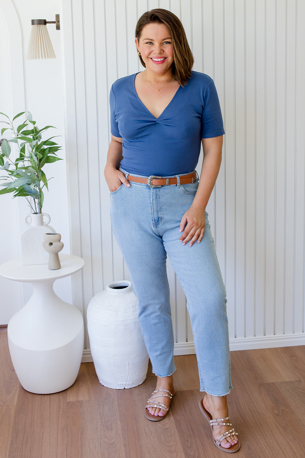 Final Sale | Annie Twist Tee Navy