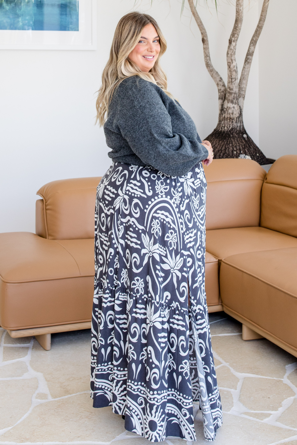 Betsy Cardigan Deep Charcoal