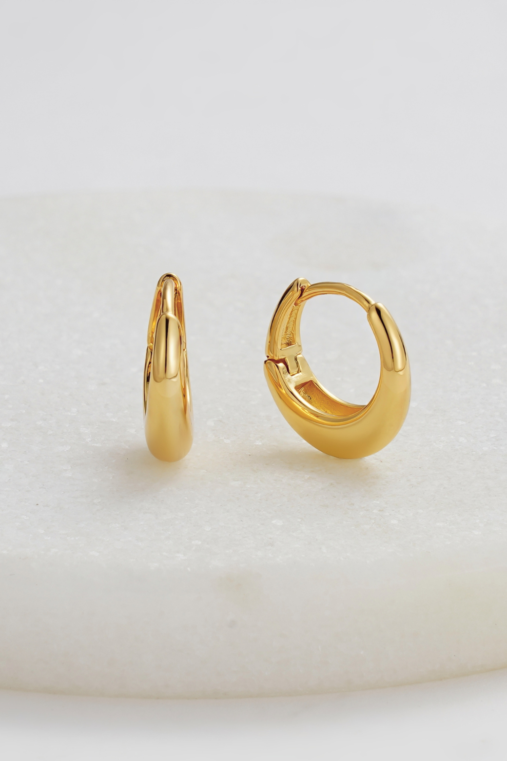 Zafino Cleo Hoop Small Earring Gold