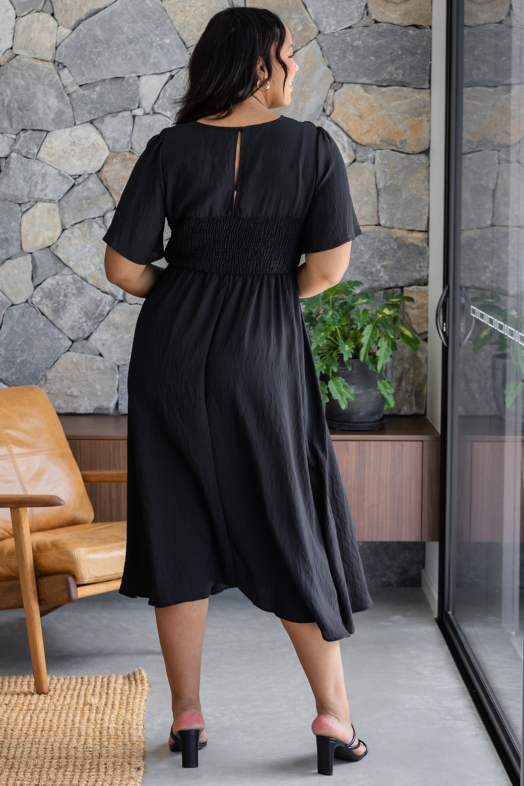 Final Sale | Candace Midi Dress Black