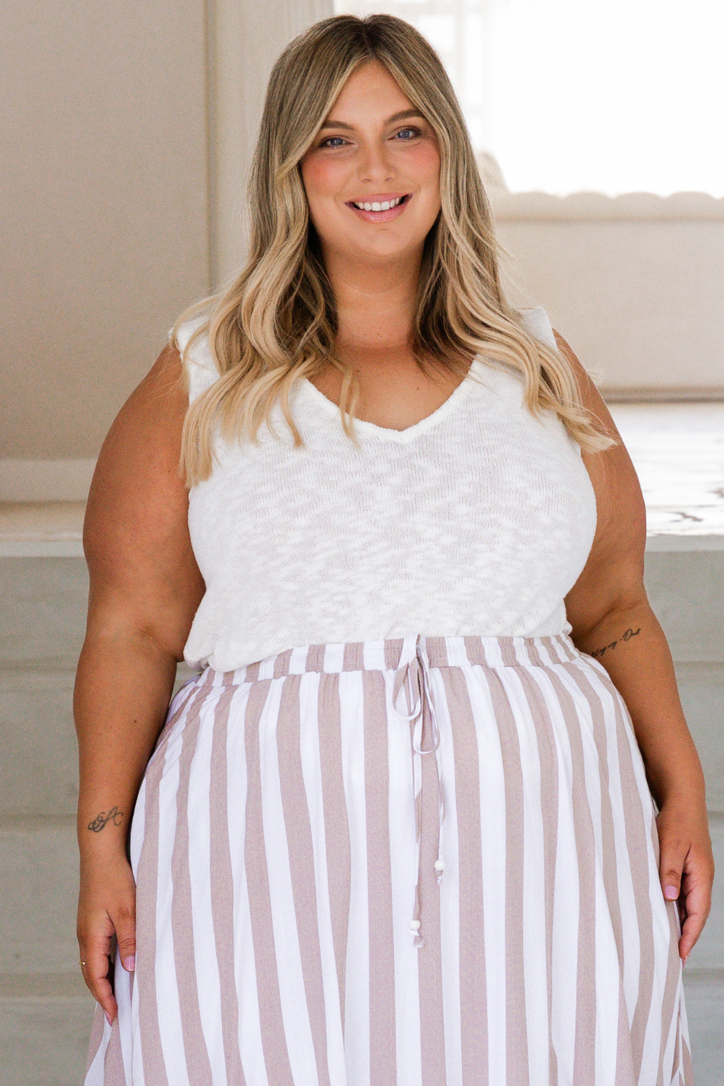 Cassie Knitted V Neck Top White
