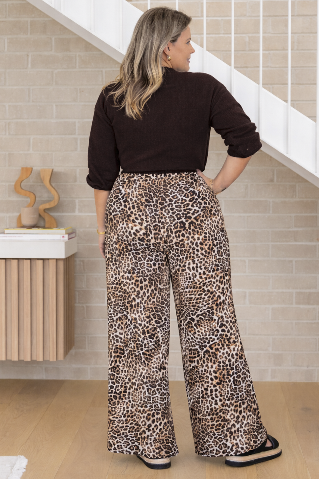 Charlotte Crossover Knit Dark Chocolate