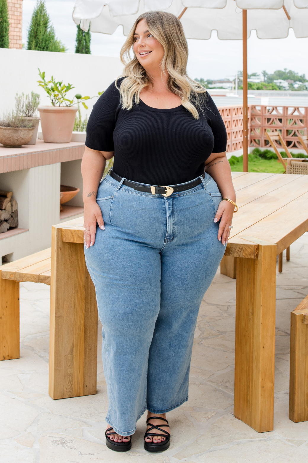 Chloe Stretch Wide Leg Crop Jeans Mid Blue Wash