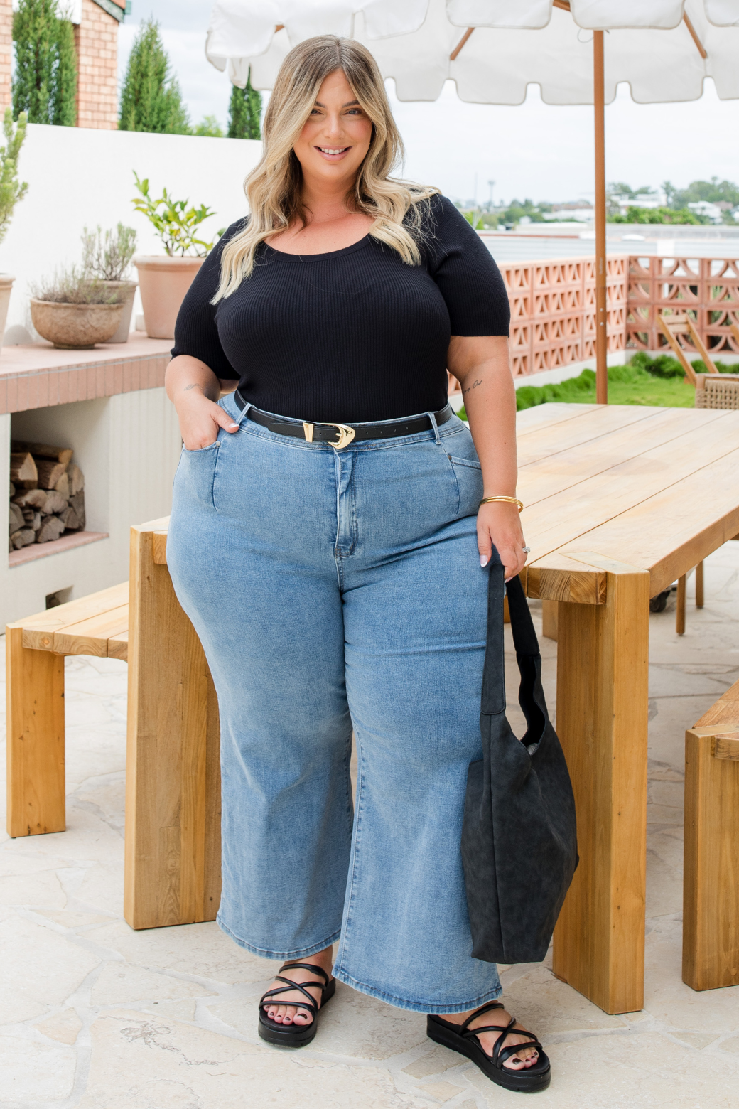 Chloe Stretch Wide Leg Crop Jeans Mid Blue Wash