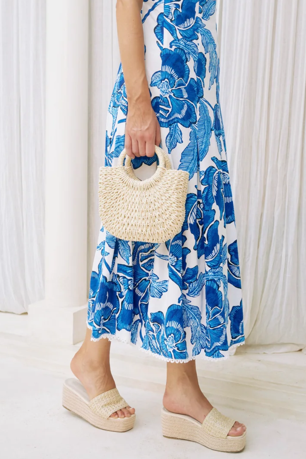 Dusk Mini Straw Crossbody Tote Bag