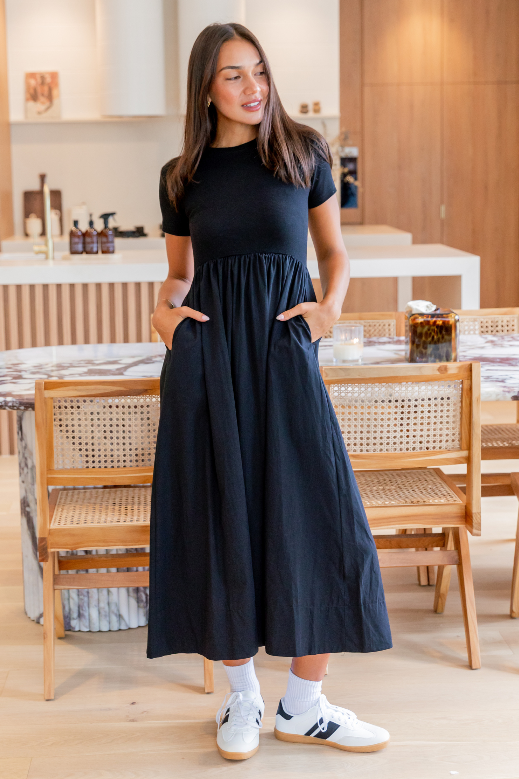 t shirt midi dress Elka T-shirt Midi Dress Black | Orange Sherbet