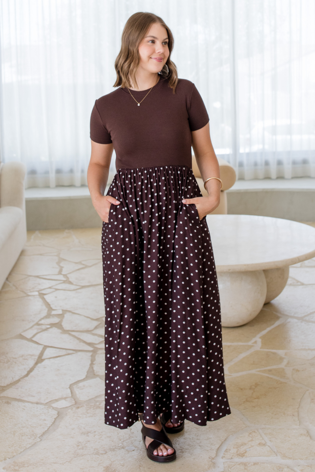 Elka T-Shirt Midi Dress Bitter Choc Mini Spot