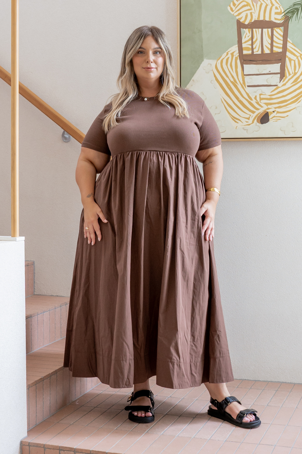 ElkaT-ShirtMidiDressEspressoResized_3.png