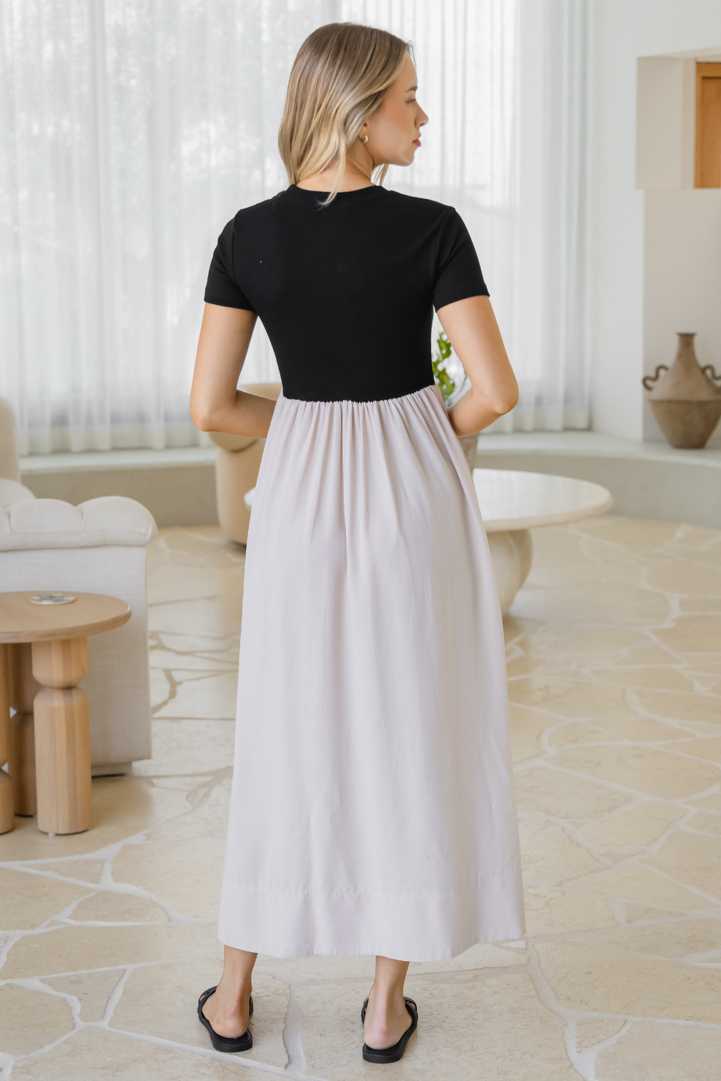 Elka T-shirt Midi Dress Black Beige