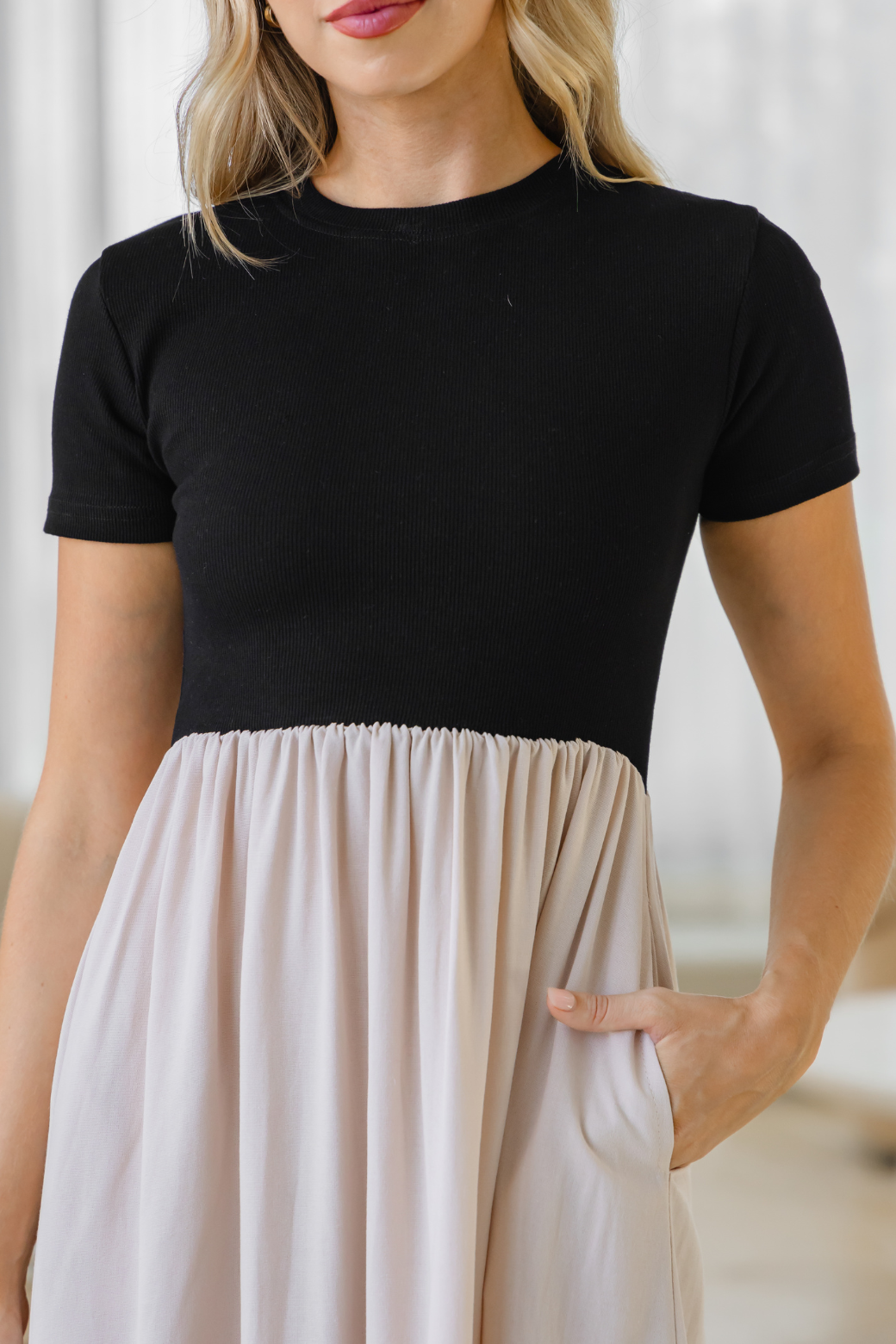 Elka T-shirt Midi Dress Black Beige