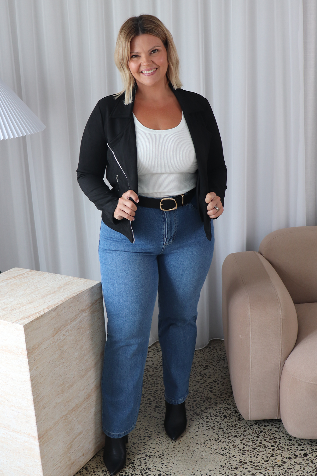 Gisele Hourglass Jeans Mid Blue Wash