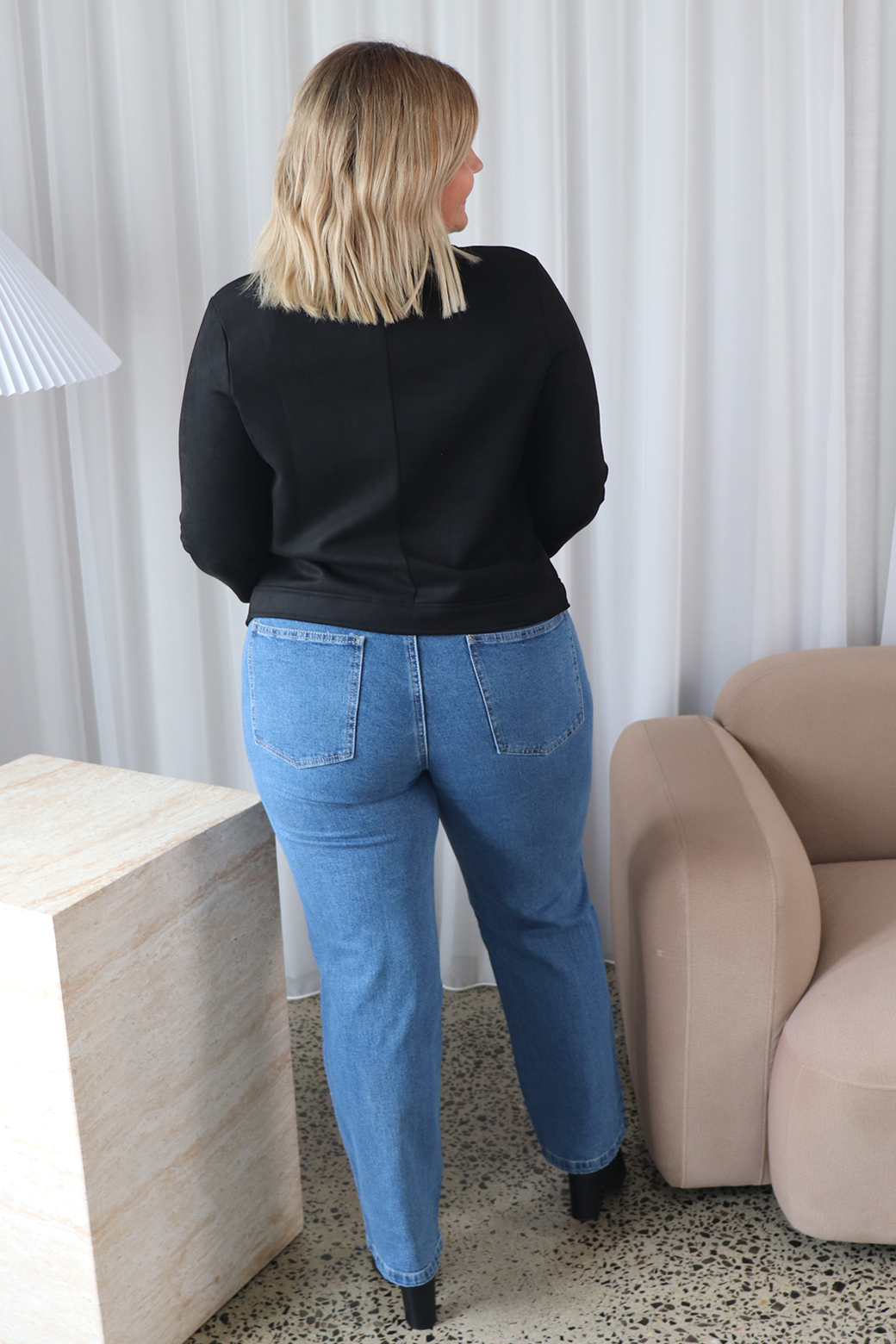 Gisele Hourglass Jeans Mid Blue Wash