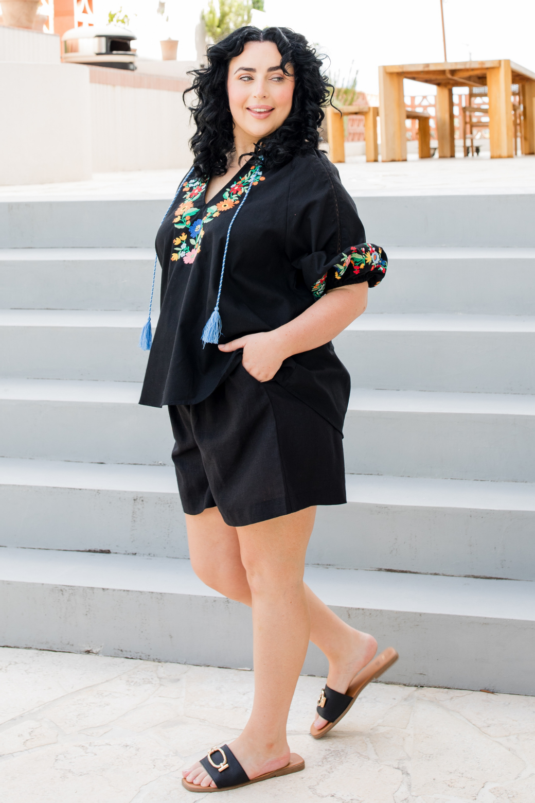Gabby Embroidered Top Black
