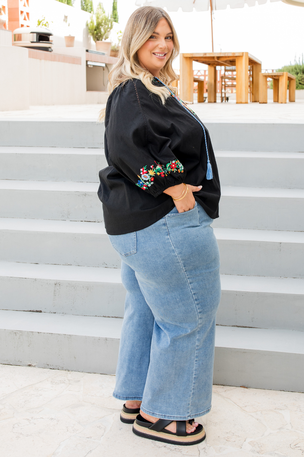 Gabby Embroidered Top Black