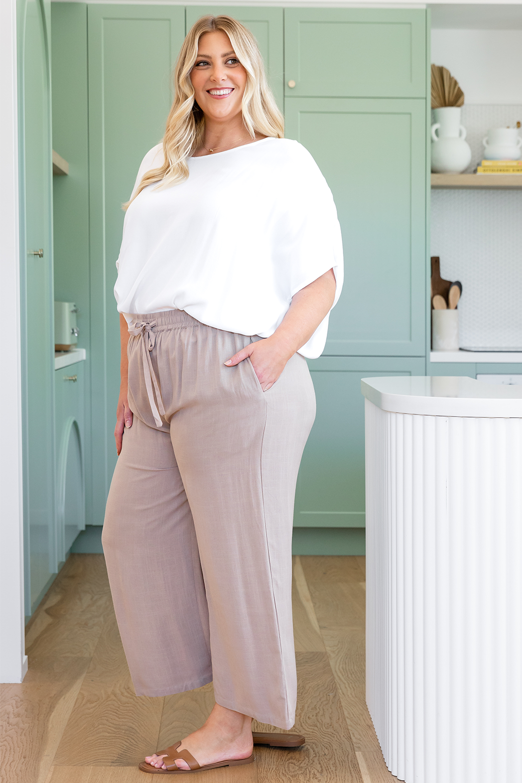 Final Sale | Gabrielle Drawstring Pants Latte