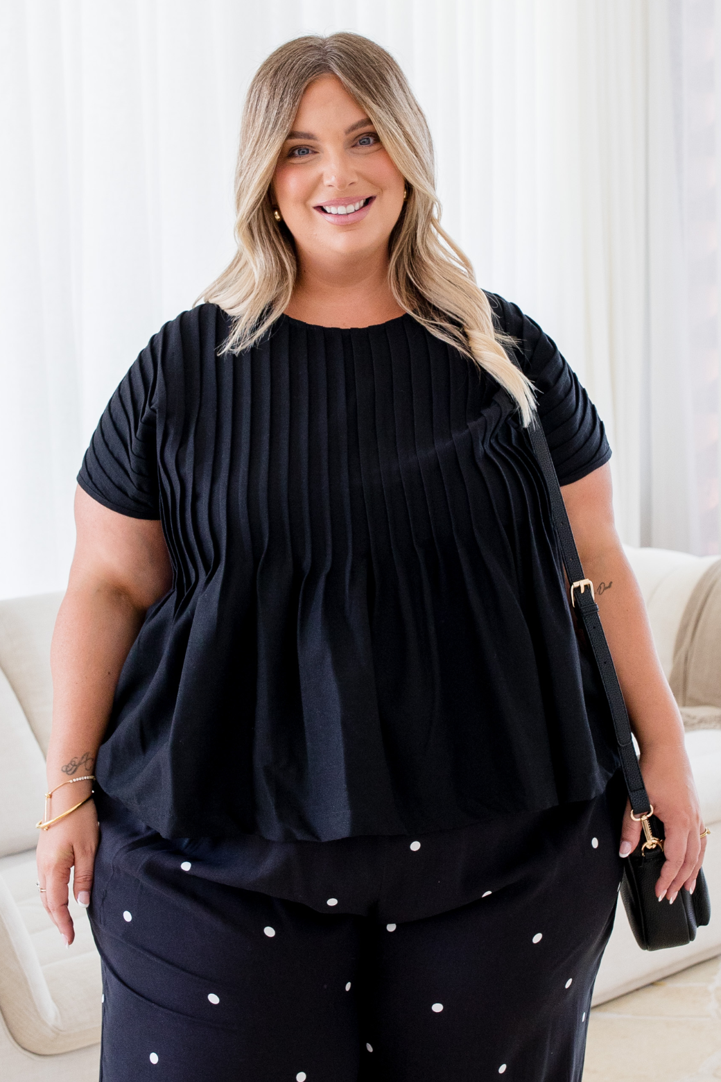 Honor Pleated Top Black