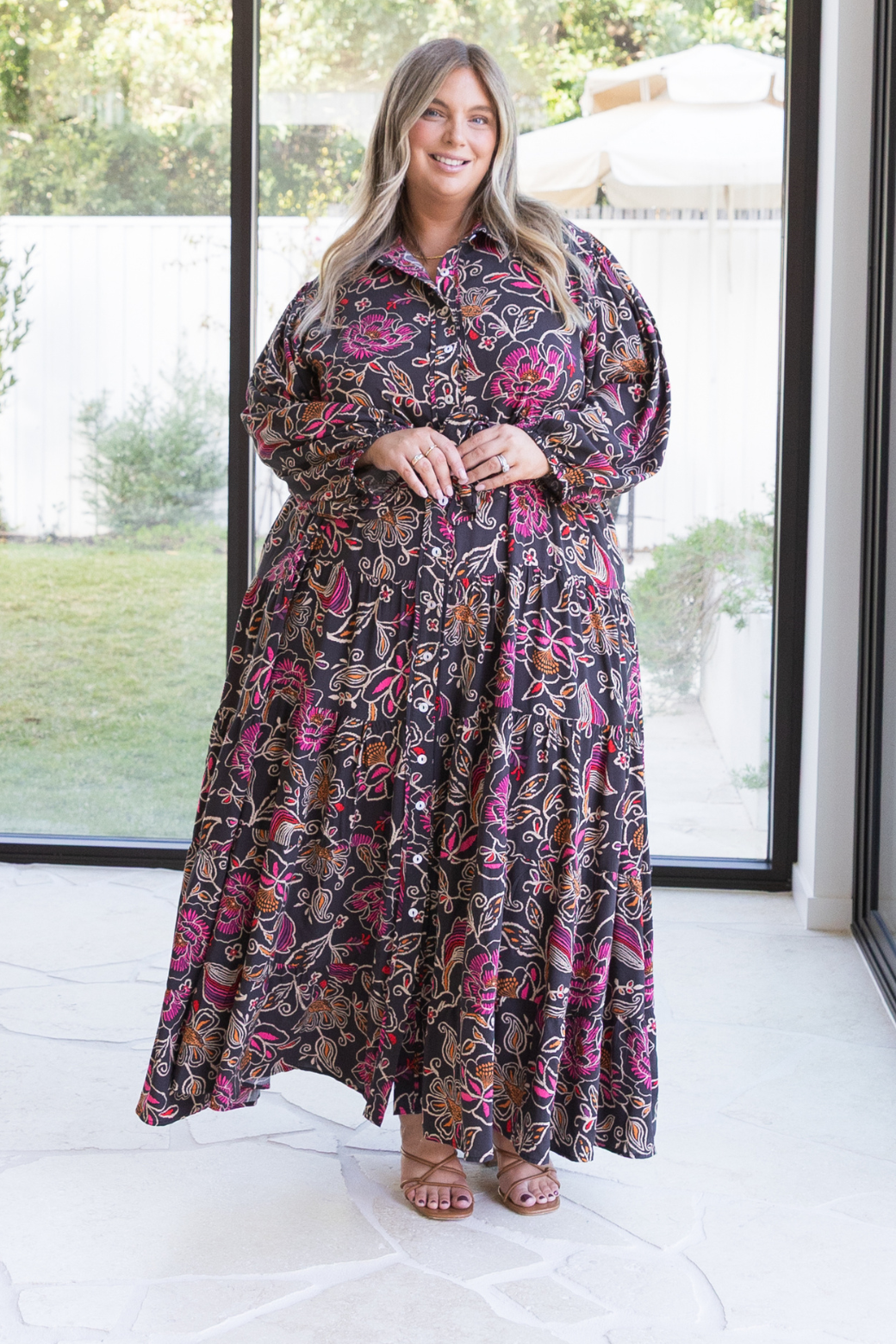 JacintaBeltedMaxiDressRosettaPrintBlackResized_4.png