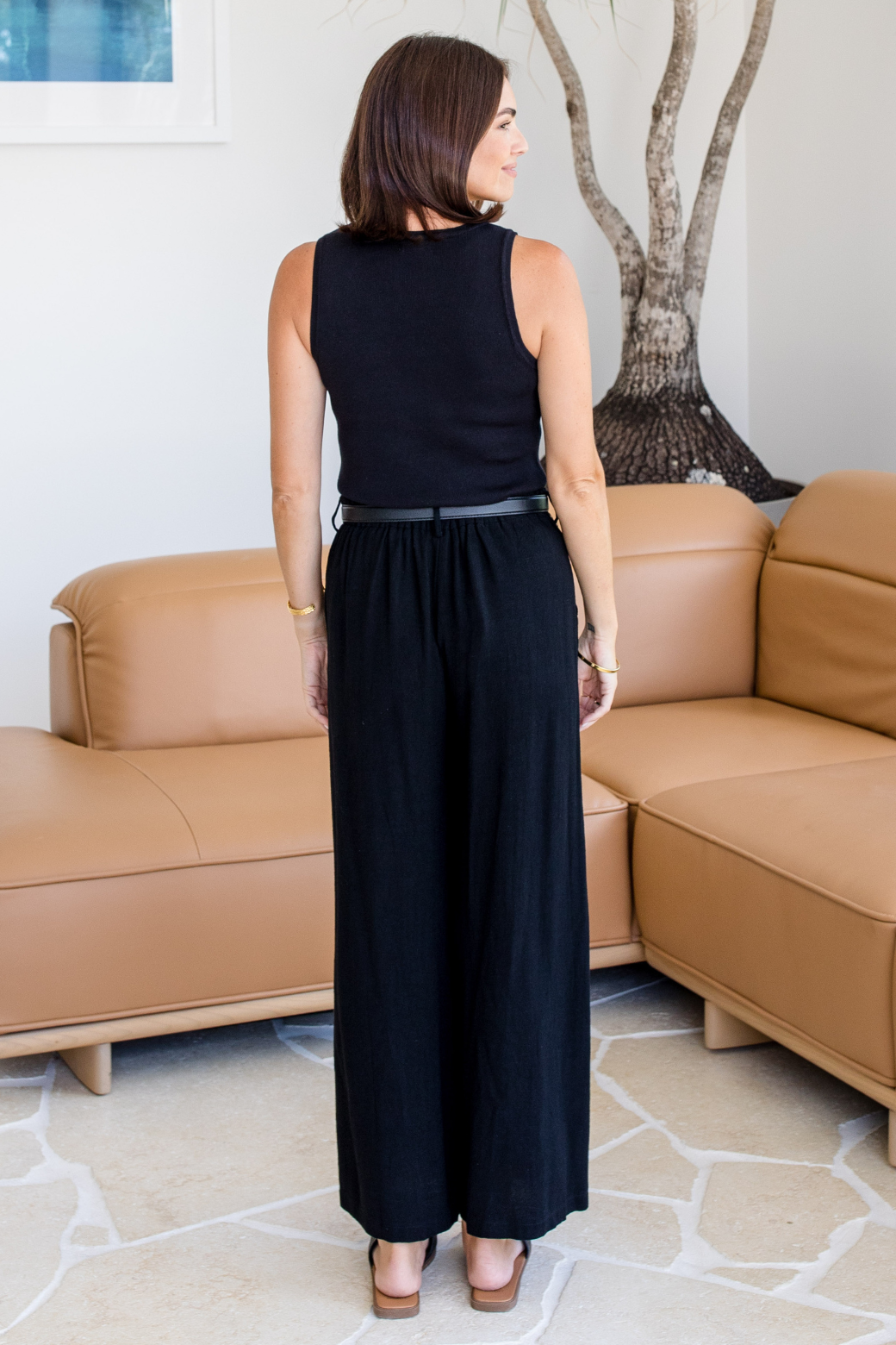 Jones Scoop Tank Black