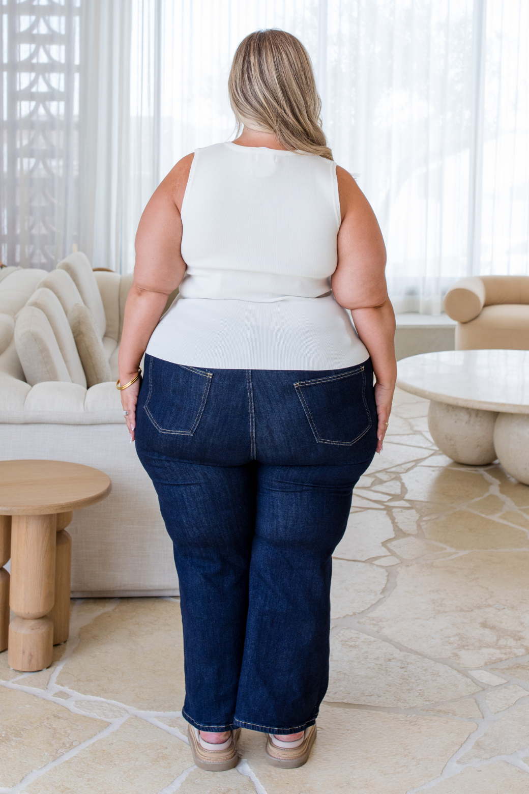 Jones Scoop Tank White