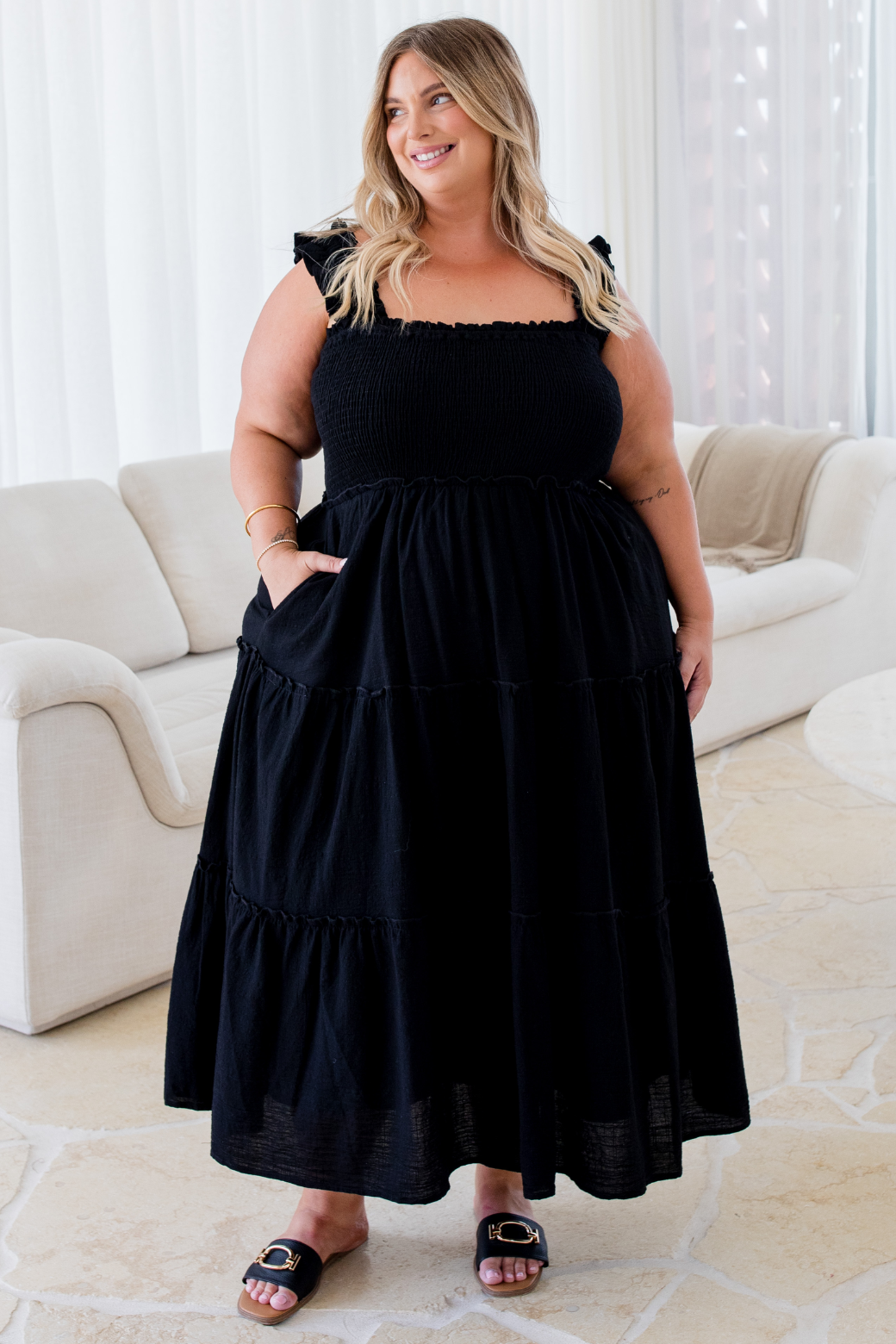 Keeley Midi Dress Black