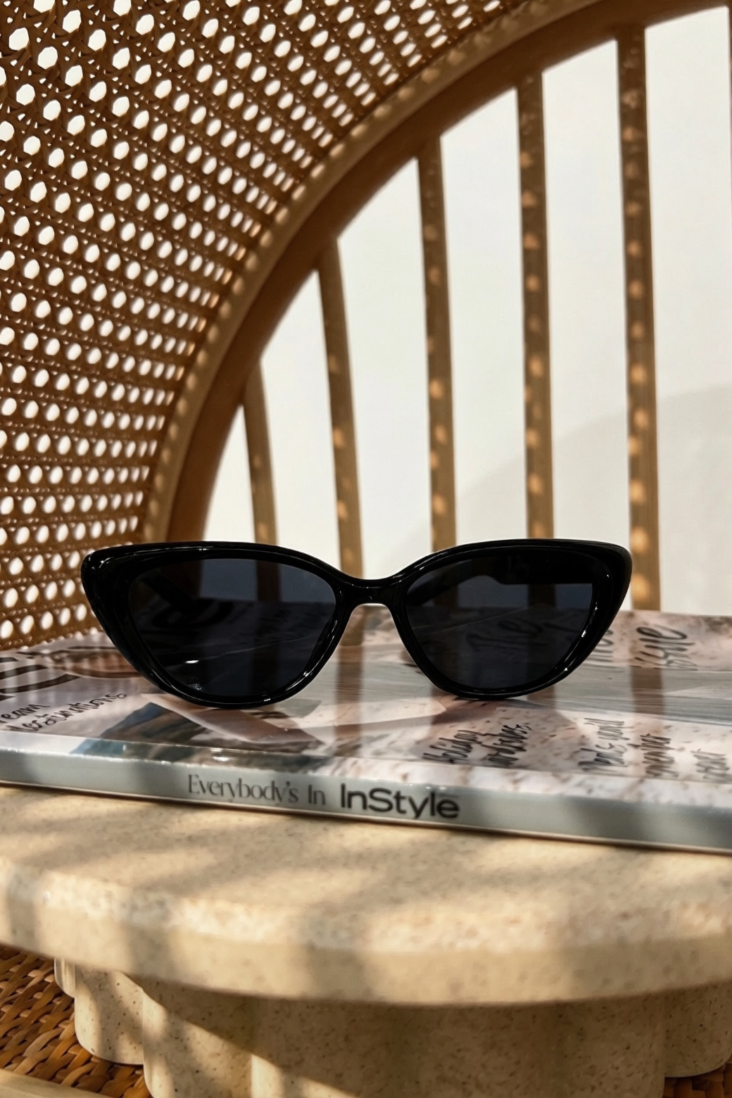 Kristy Cateye Sunglasses Black Smoke