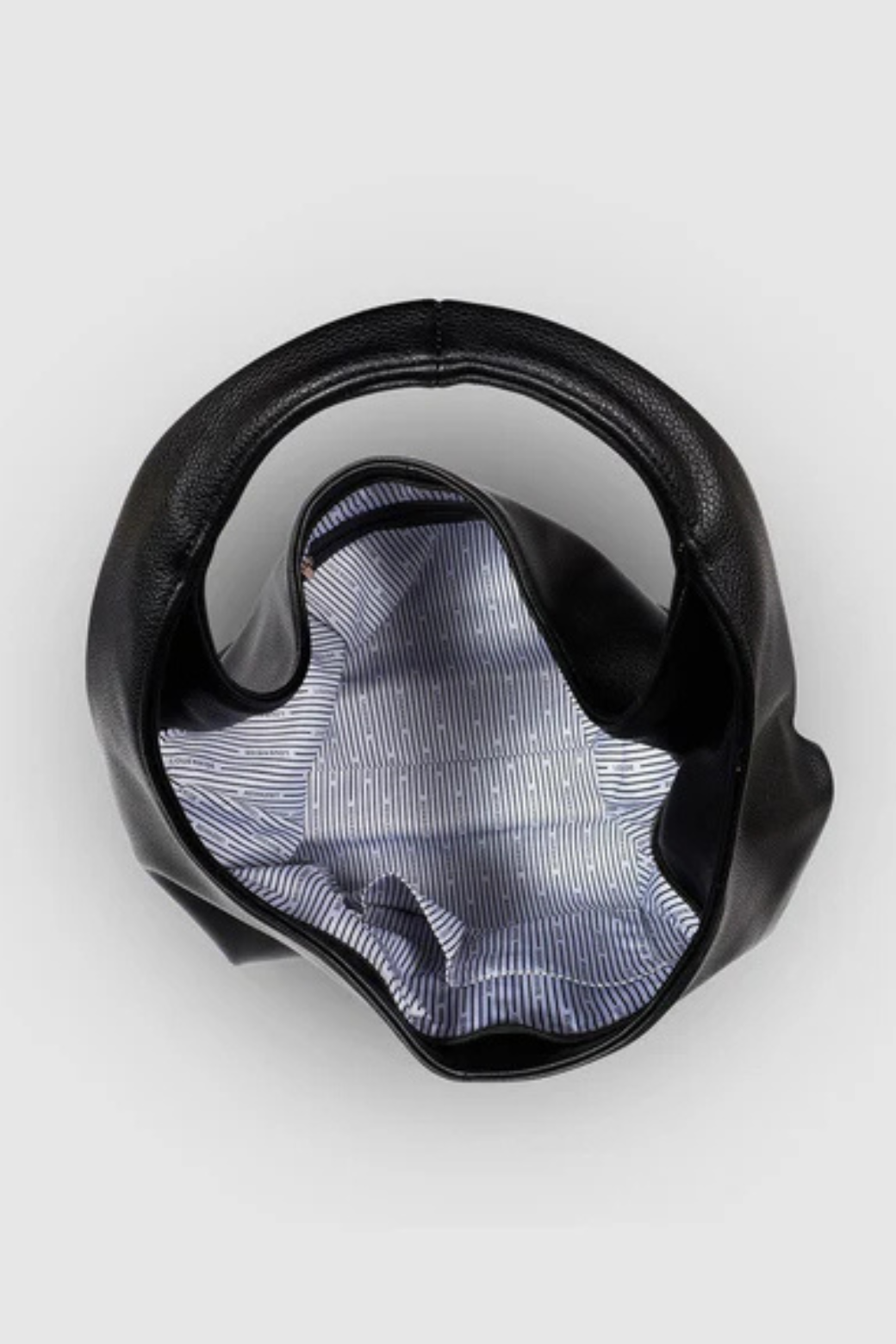 LouenhideMonacoShoulderBagBlackResized_4.png