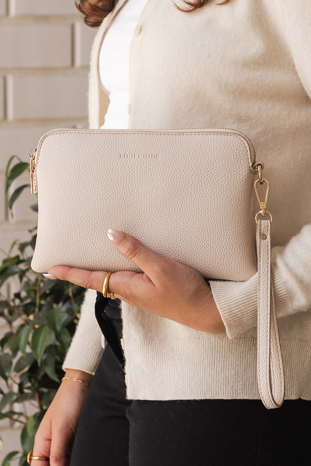 Louenhide_Poppy_Clutch_Oat_3.png