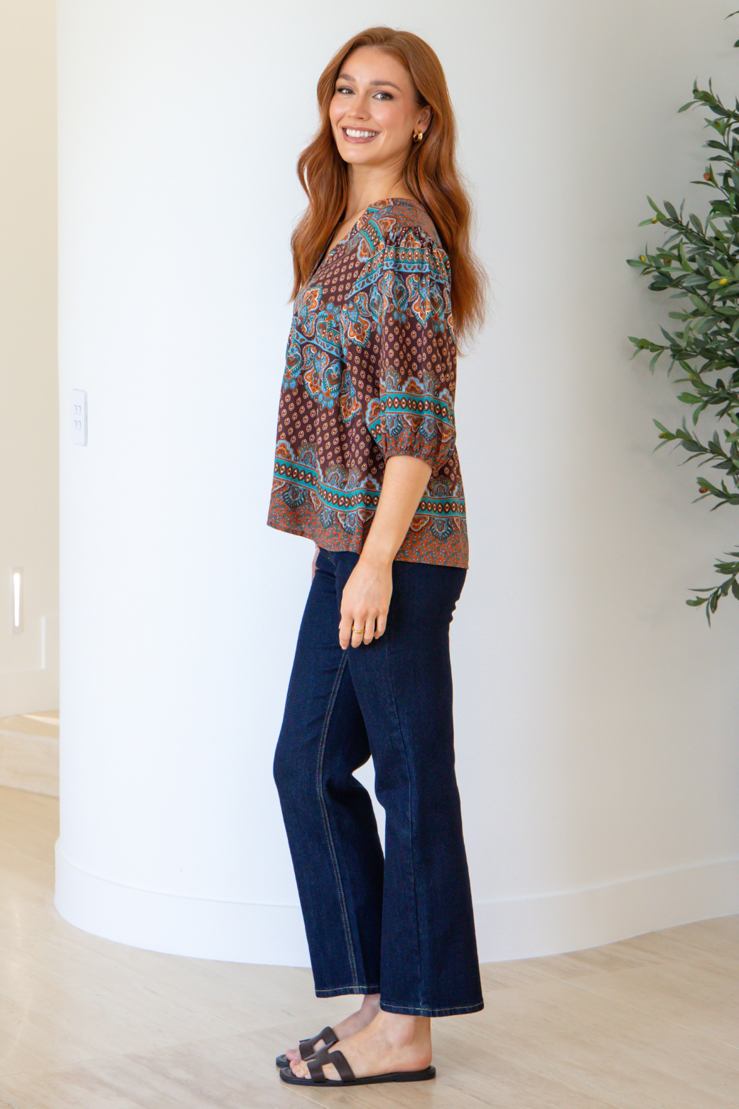 Louie Top Lily Print Chocolate