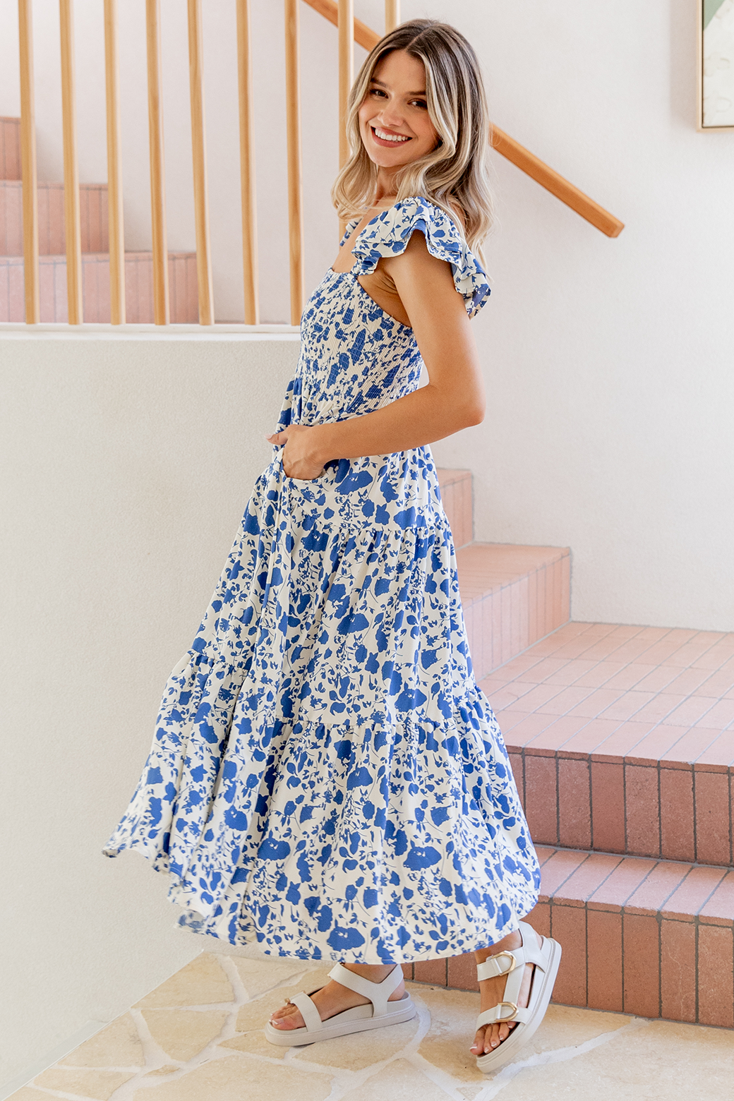 MarigoldMidiDressBlueWhiteFloral_4.png