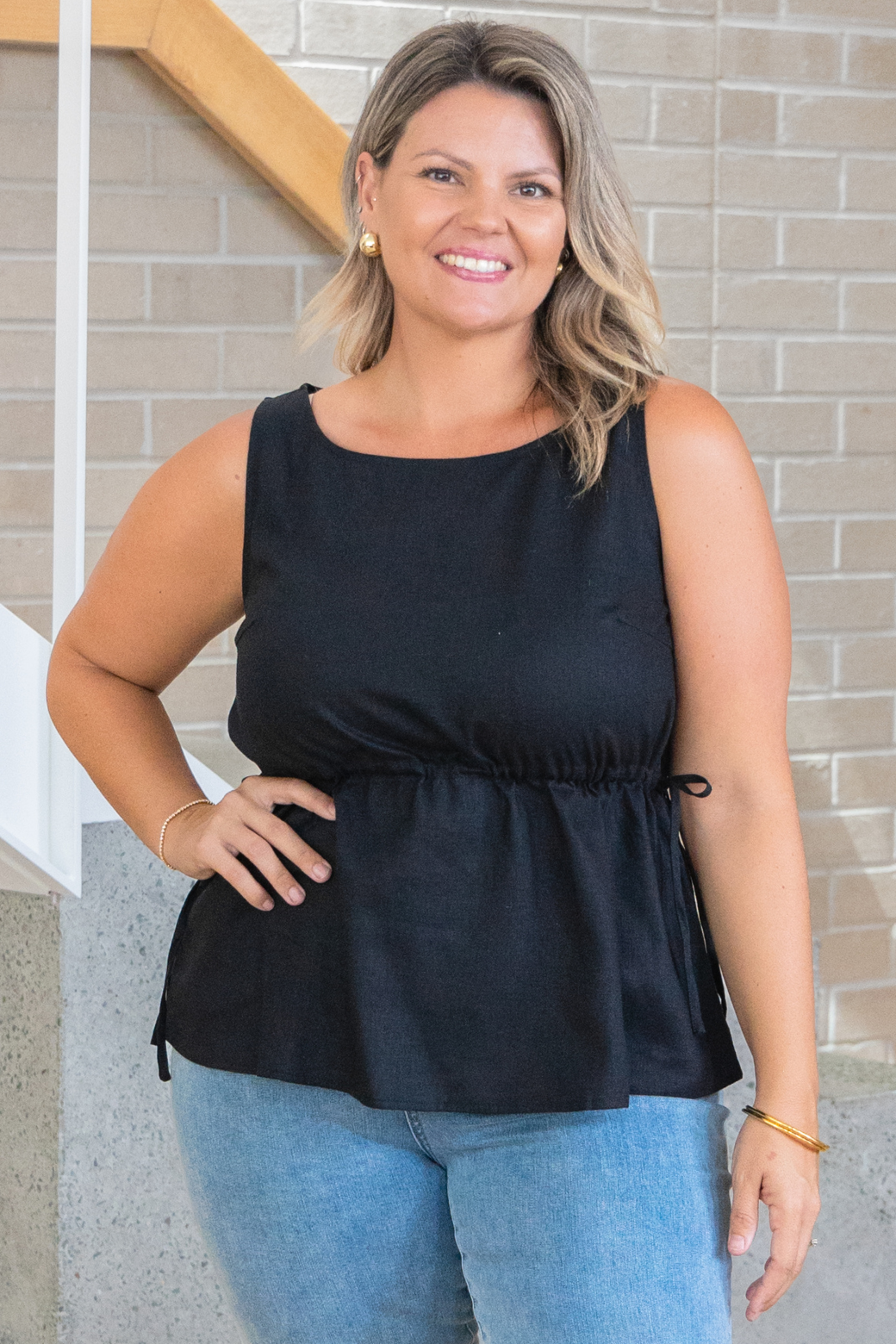 Milton Top Black