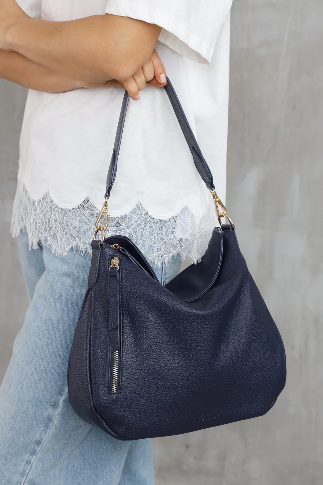 Louenhide Nadia Shoulder Bag Navy