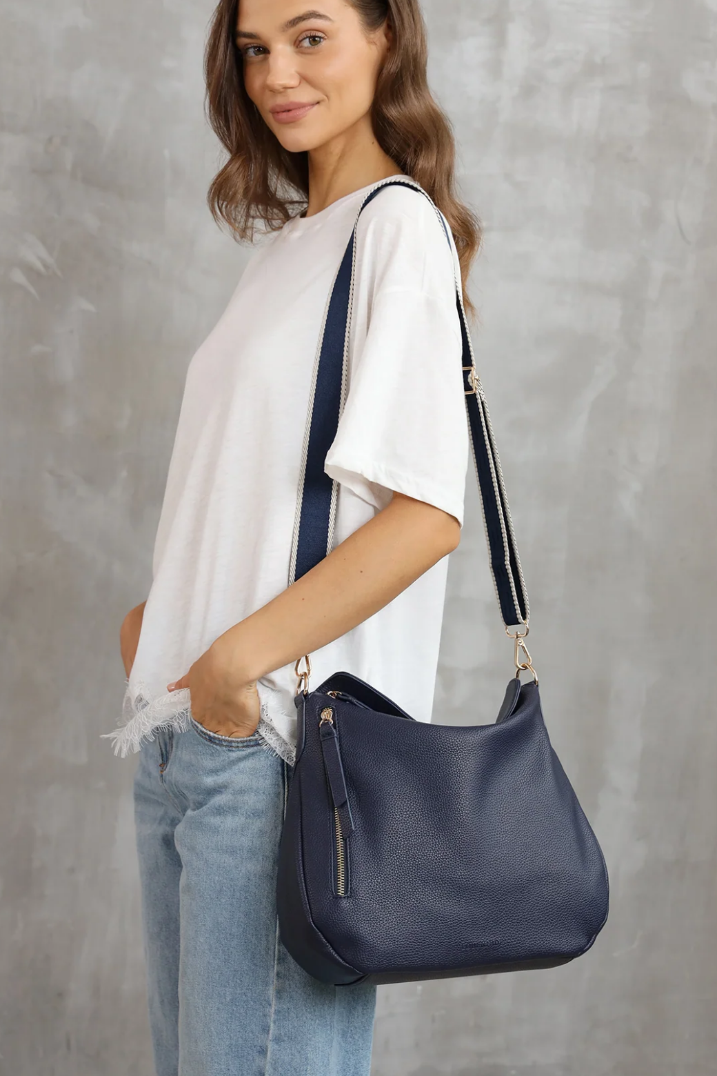 Louenhide Nadia Shoulder Bag Navy