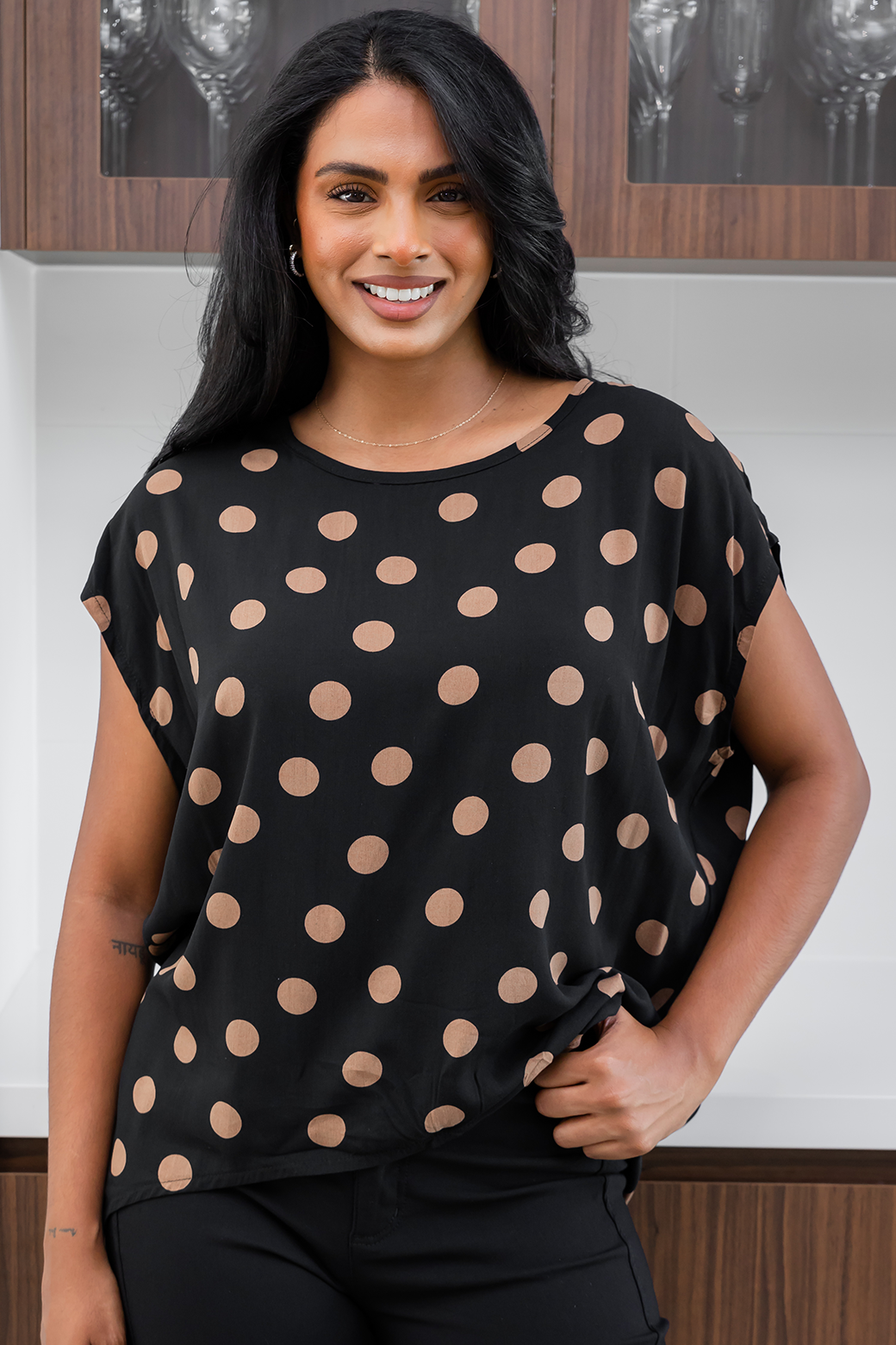 Naomi Top Black Tan Spot