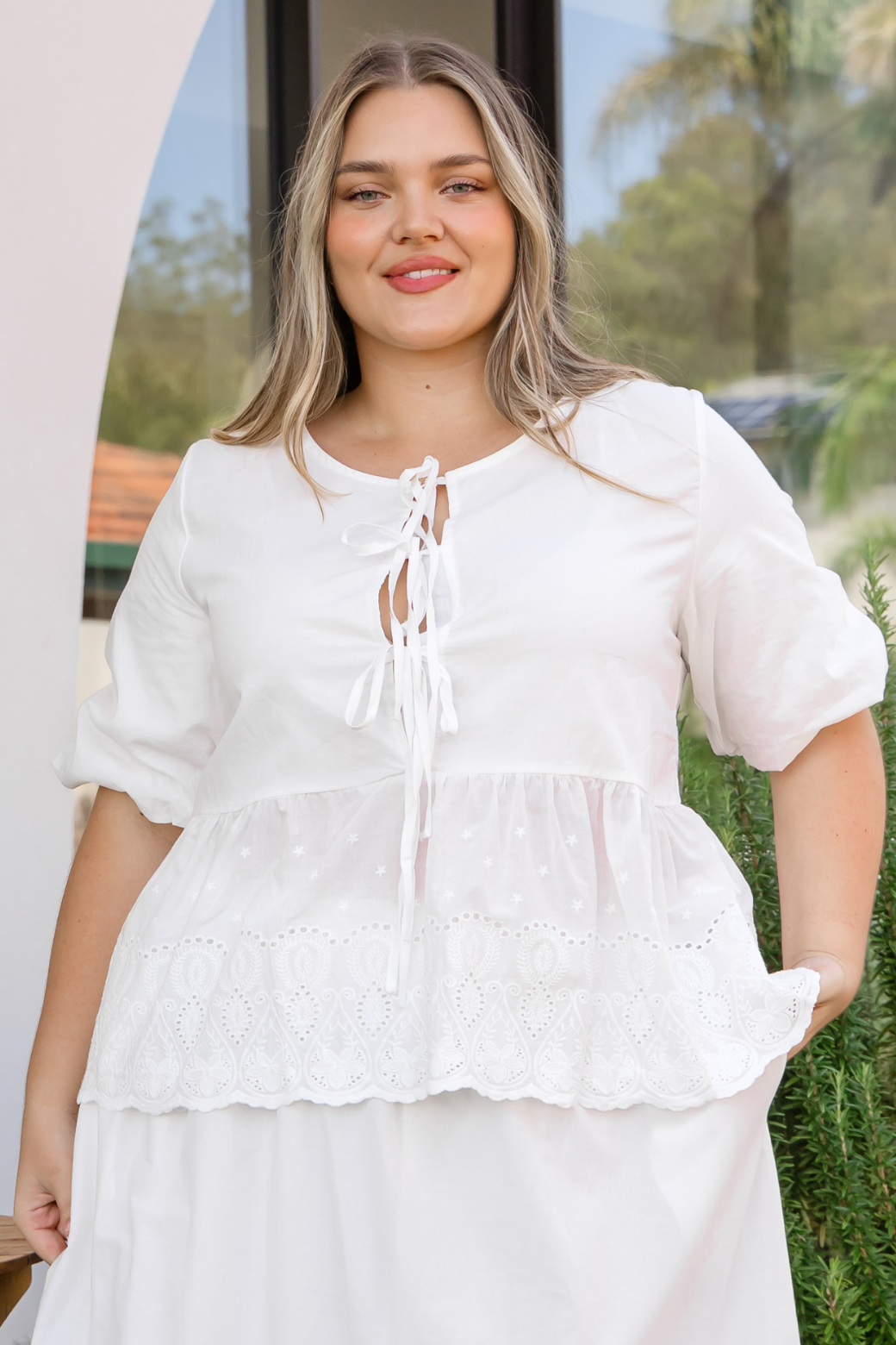 Noah Broderie Anglaise Top