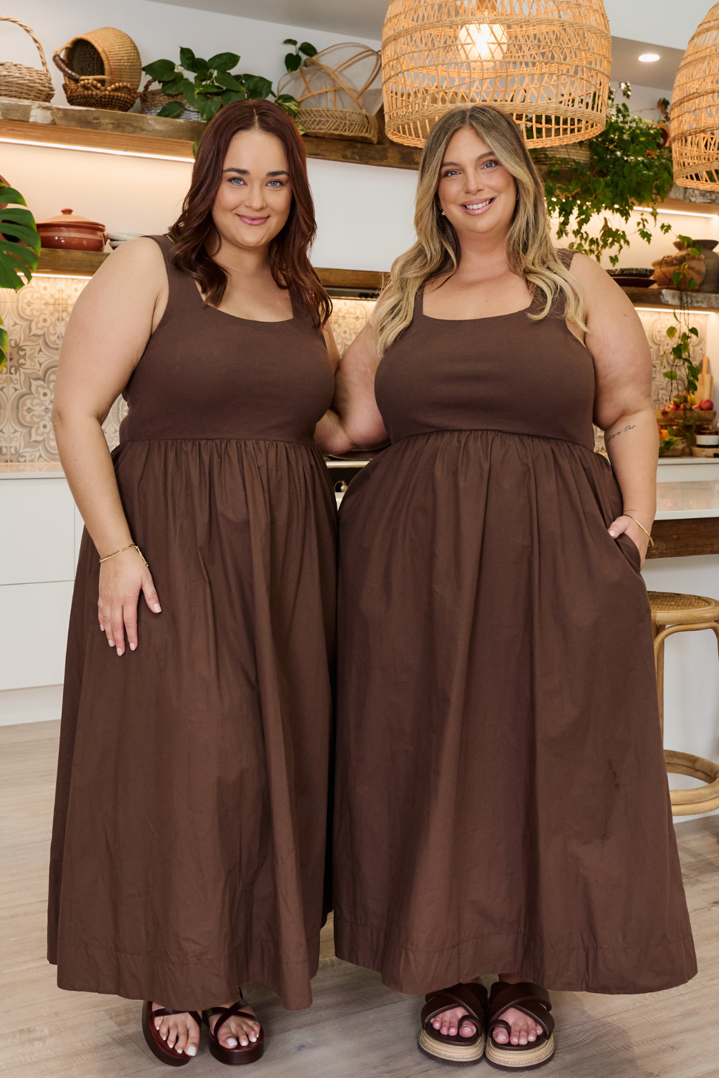 Ophelia Midi Dress Chocolate