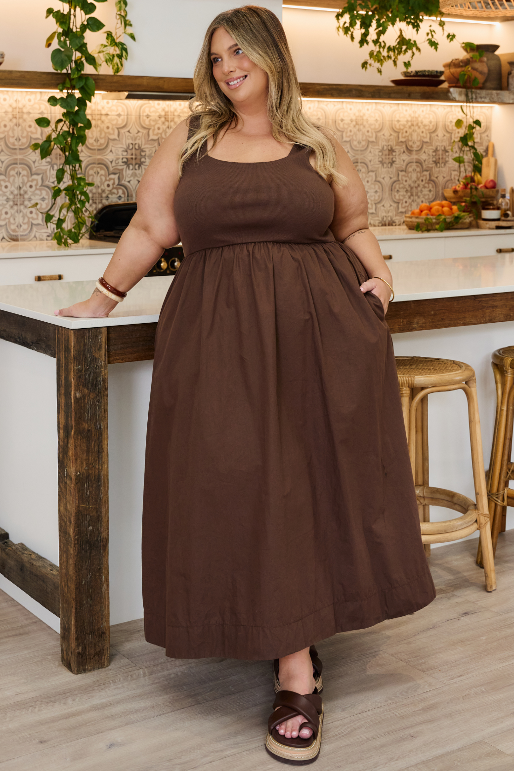 Ophelia Midi Dress Chocolate