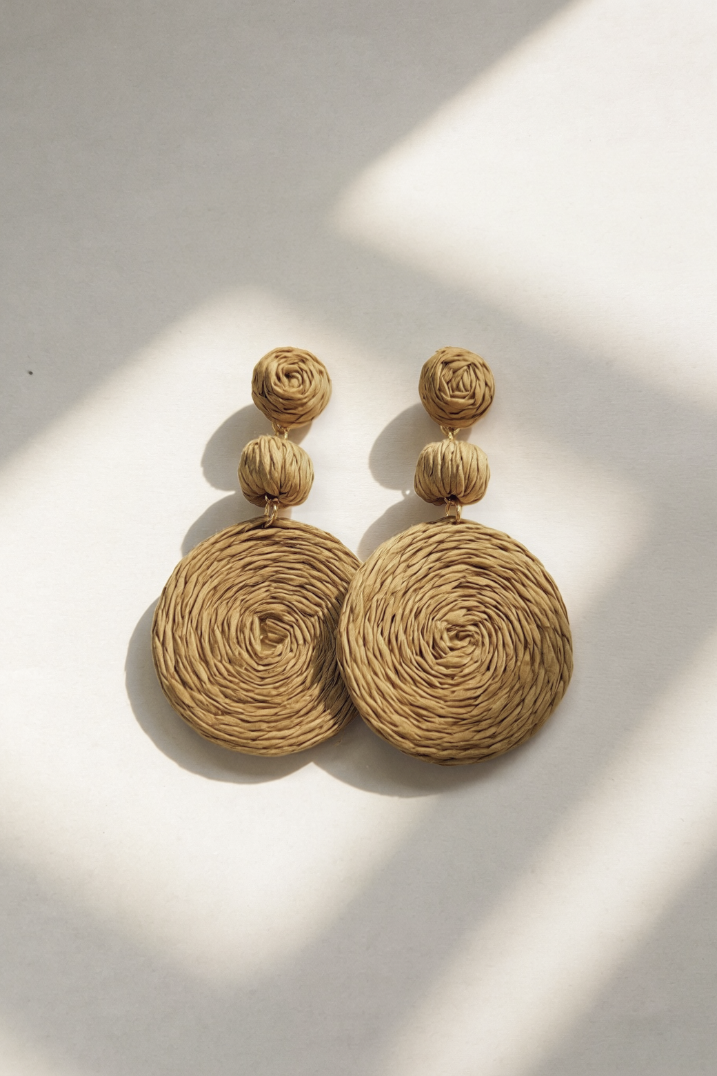Rattan Disc Drop Earrings Natural