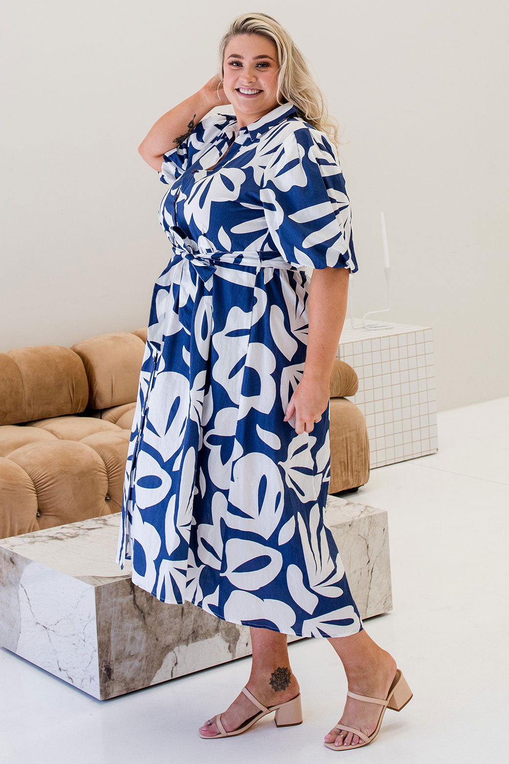 Shannon Midi Dress Tropics Print Navy