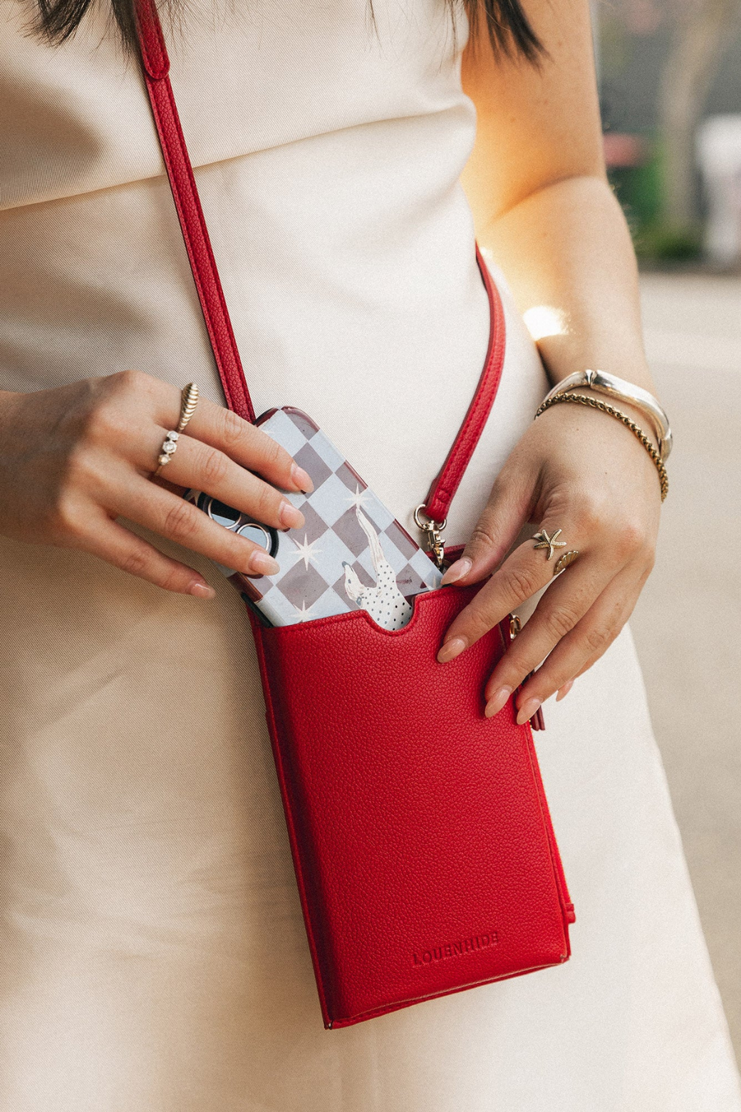 Louenhide Suki Phone Bag Red